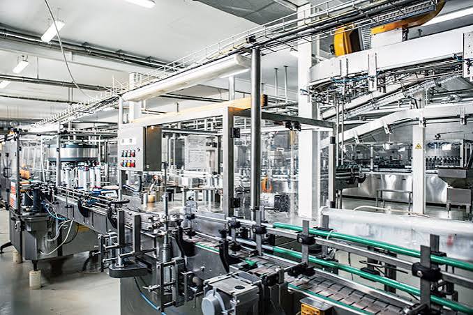 Hydraulic and pneumatic system at an aluminium plant
