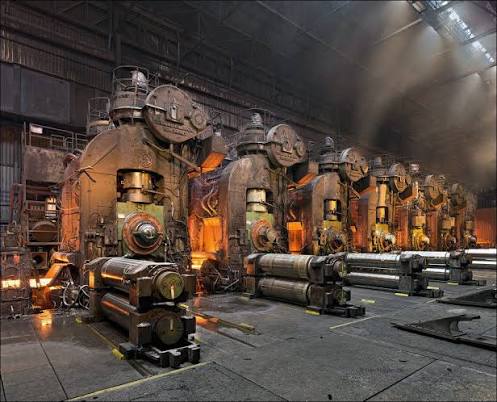 Steel rolling mill